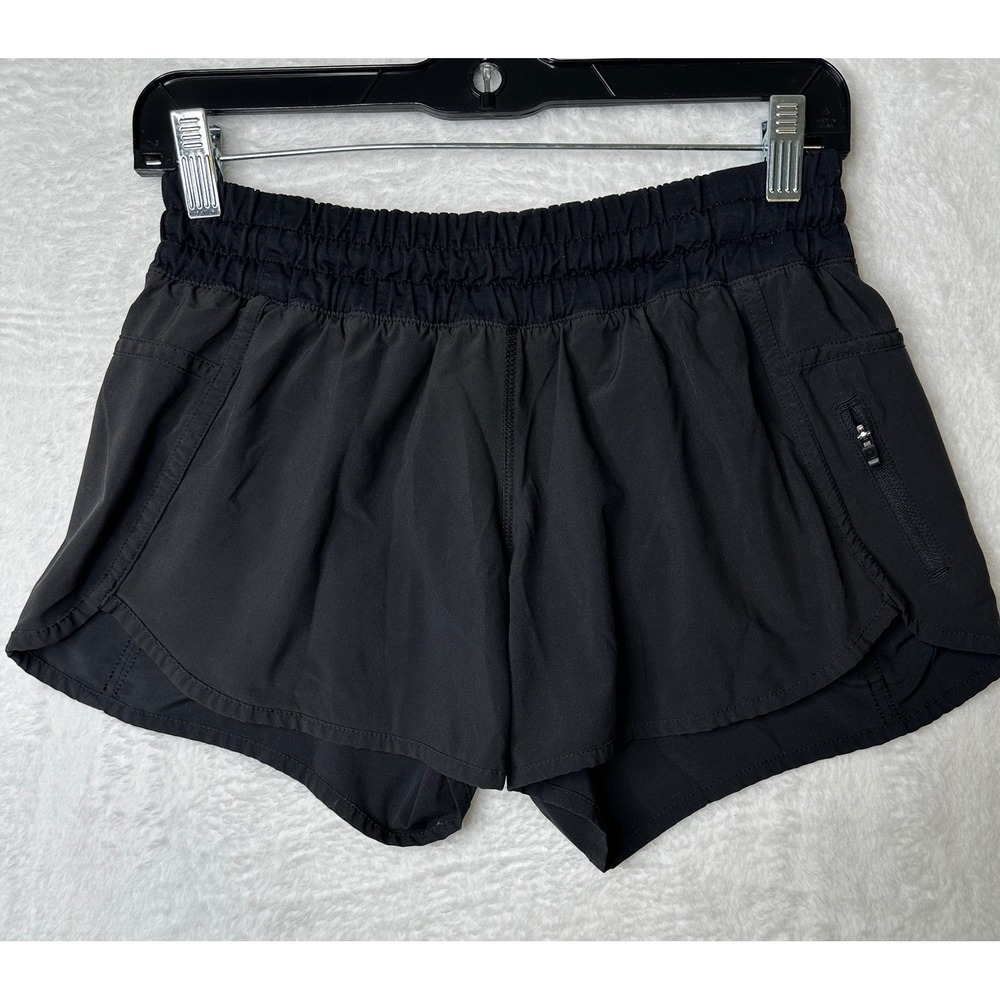 Lululemon Tracker Short V Womens 6 Black Athletic Running Shorts Pocket